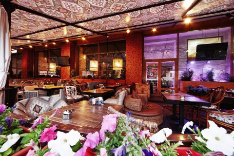 Чайхона №1 на Дмитрия Ульянова