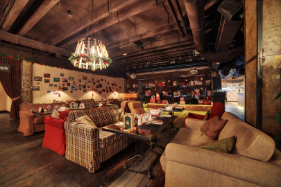 Сытый Лось в Коломенском проезде