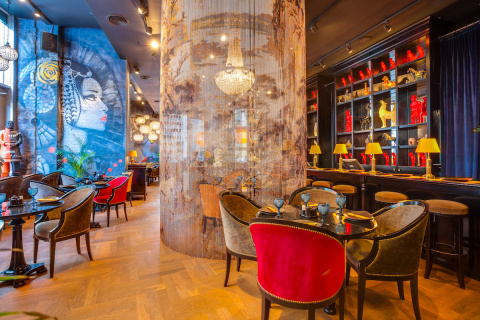 Мандарин, лапша и утки