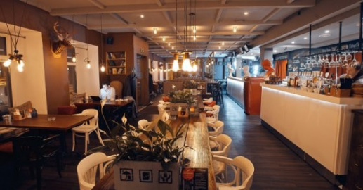 Две Палочки на Комендантском проспекте