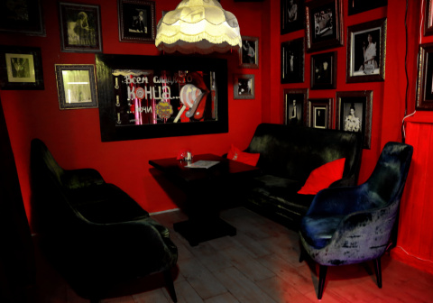 Egoist men's club by LuckyXXXX