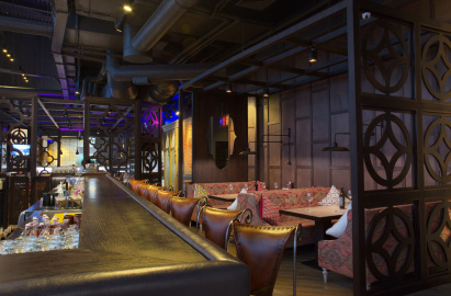 Чайхана Пахвала в ТЦ Охта Молл