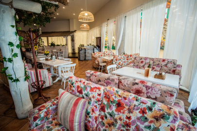 Трын-Трава на Московском проспекте