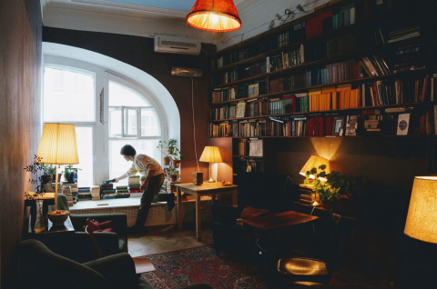 Циферблат на Кузнецком мосту