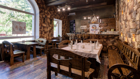 Кафе В окошках