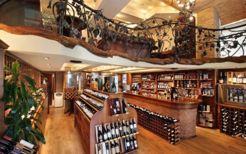 Винотека Ле Сомелье на Смоленской улице