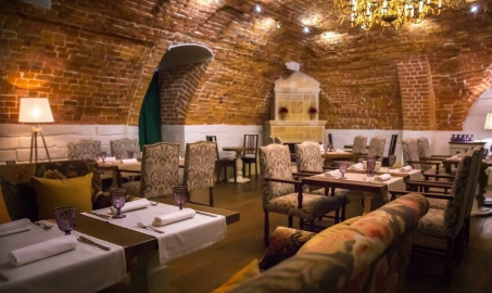 Ресторан-караоке Ambassadoria