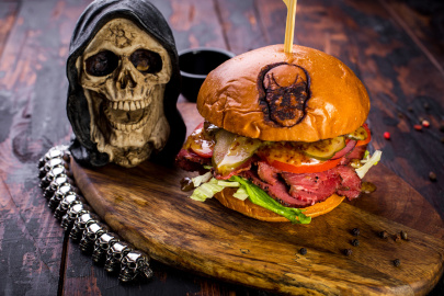 Бар CERNOVAR на метро Тропарёво