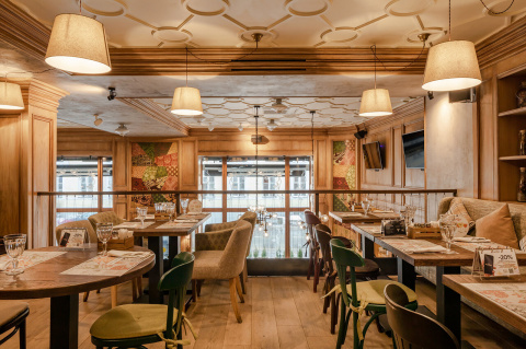 Ресторан Джонджоли на метро Чеховская