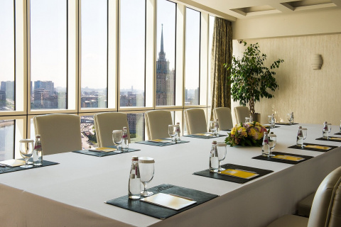 Банкетный зал Queen's Lounge на Выставочной