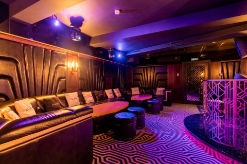 Стриптиз-клуб Hot Collection