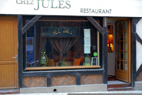 Кафе Chez Jules