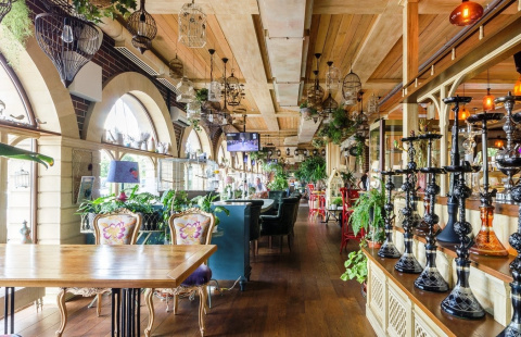 Ресторан Птицы и Пчёлы