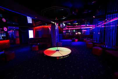 Стриптиз-клуб Mon Ami