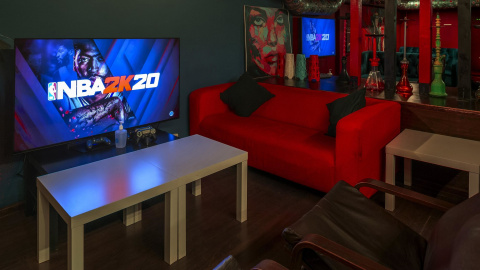 Atmosphere: playroom & smoke point