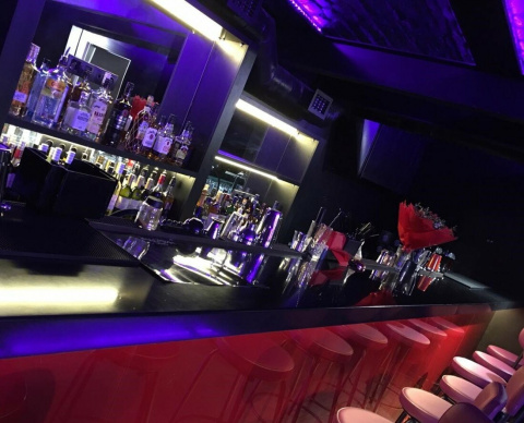 Бар От заката до рассвета на Большой Конюшенной улице