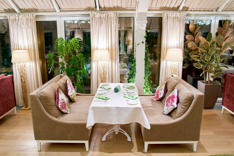 Панорамный ресторан Sky & Garden