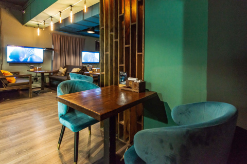 Центр паровых коктейлей Moroshka Lounge