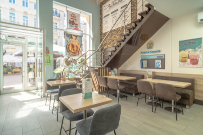 Кафе-пекарня Cinnabon